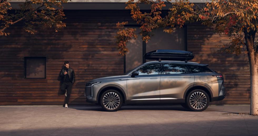 Πρεμιέρα για το Omoda 9 | Plug-in υβριδικό SUV με 449 άλογα 